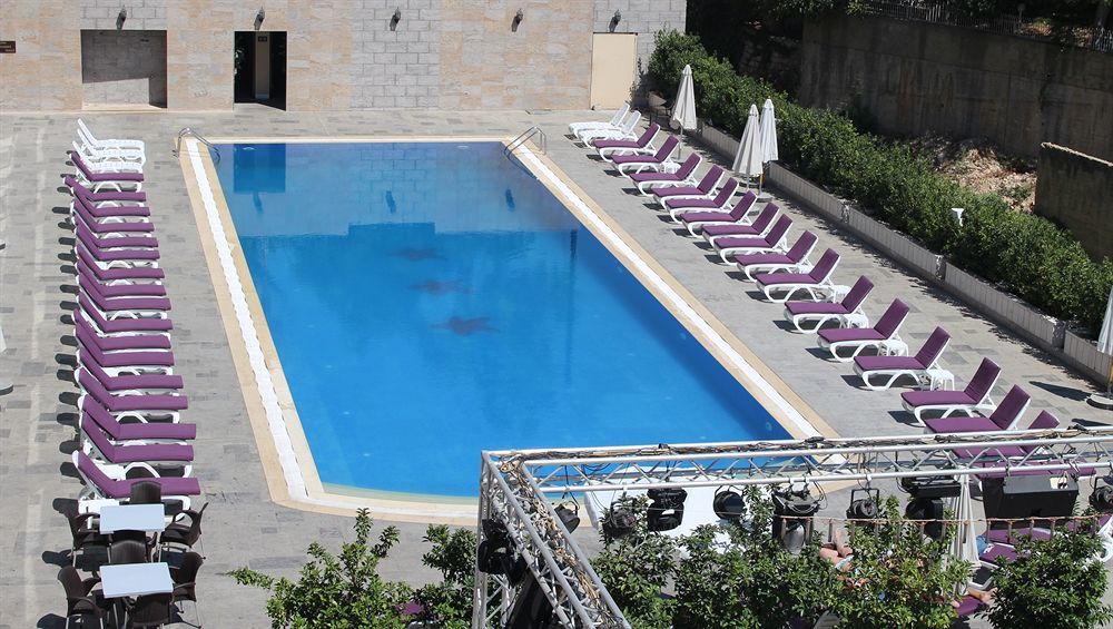 Grand Kadri Hotel - History Marked By Cristal Lebanon Zahlé Exterior photo
